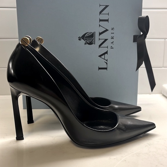 SOLD ❌ Lanvin Pumps - Picture 1 of 9